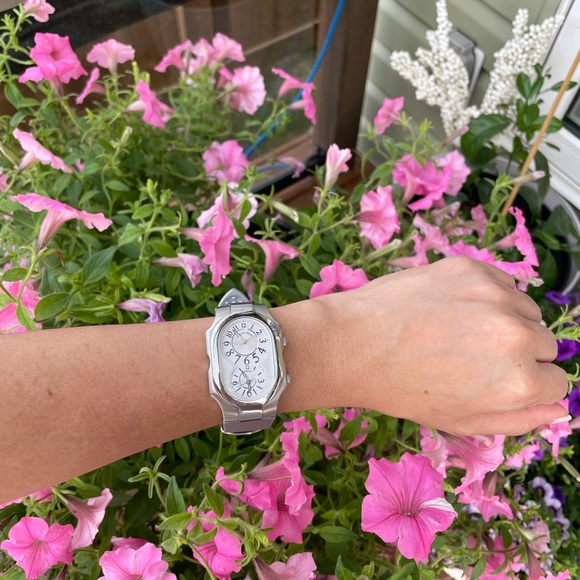 Authentic Size 2 Philip Stein natural Frequency Watch. - Picture 9 of 9